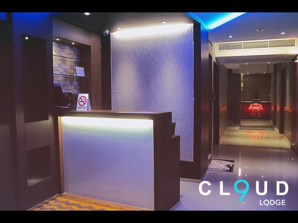 Cloud 9 Lodge Банкок Екстериор снимка